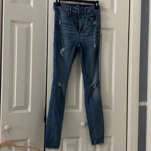 Only wore once. Very cute jeggings!